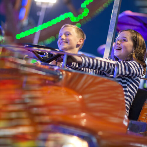 Thrillux Funfair Hire - The UK's Number 1. Provider of Funfair Machines and Equipment.